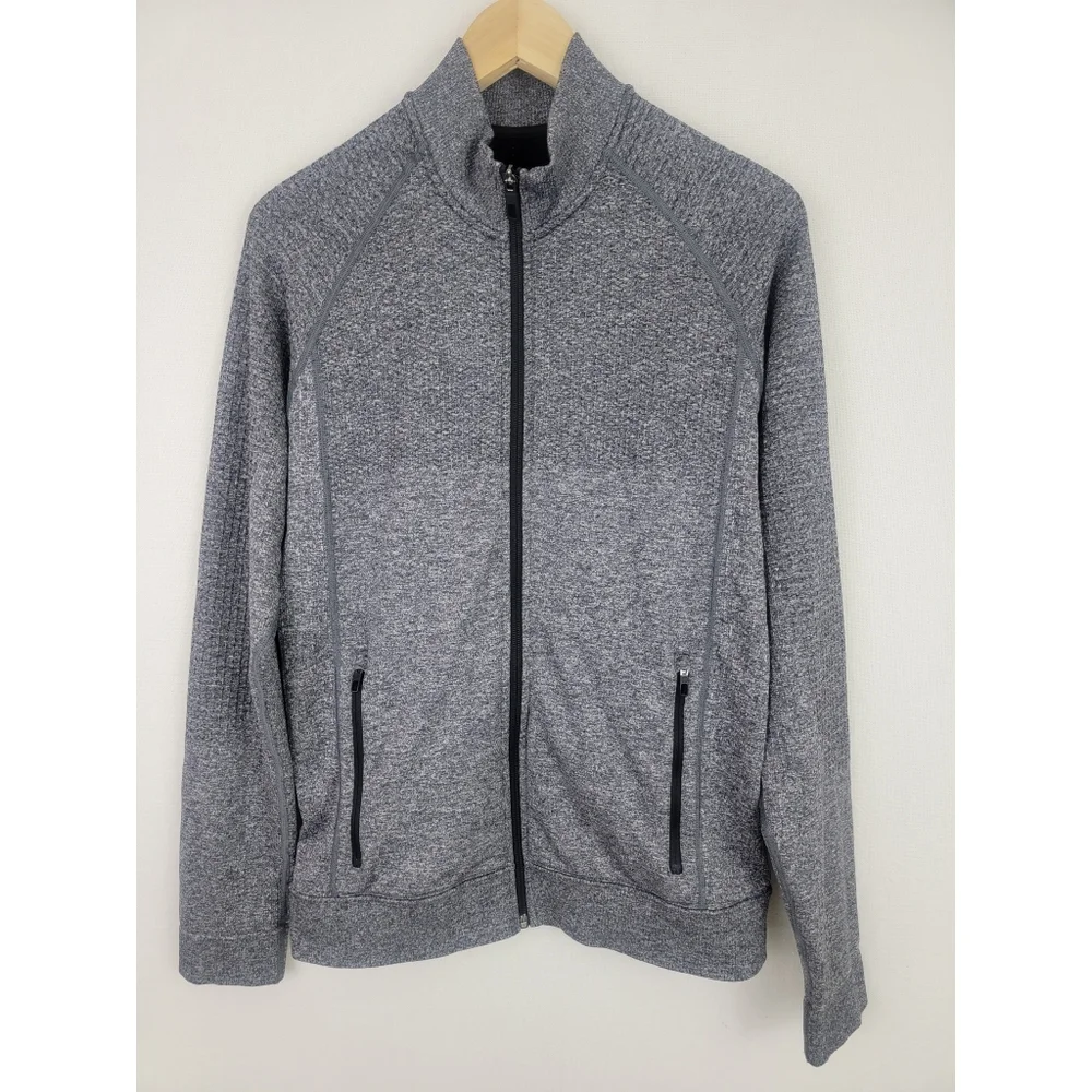 Lululemon m Engineered warmth jacket. - Picture 3 of 10